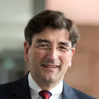 Porträt: Dr. Albert Christmann